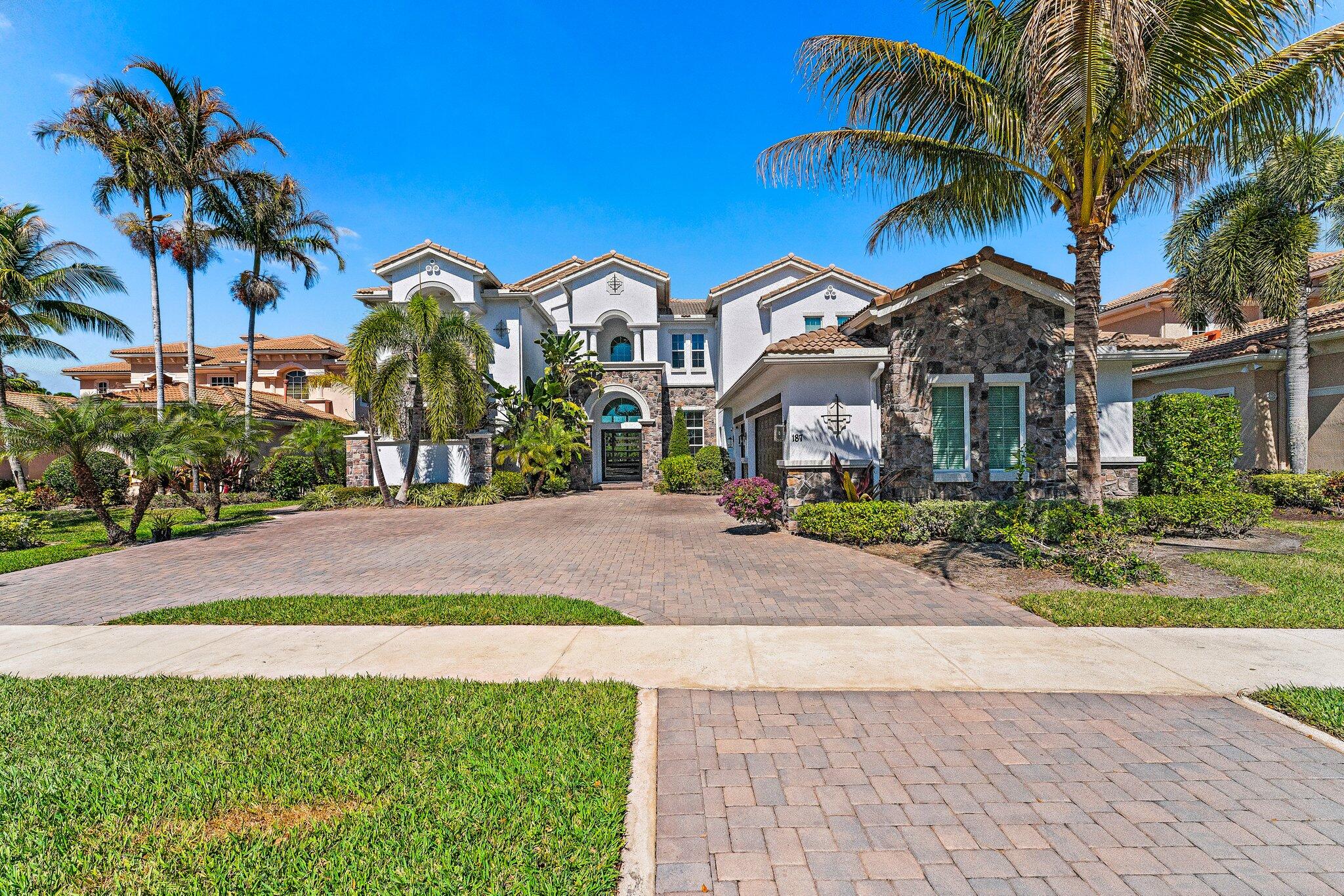 JUPITER COUNTRY CLUB - Residential