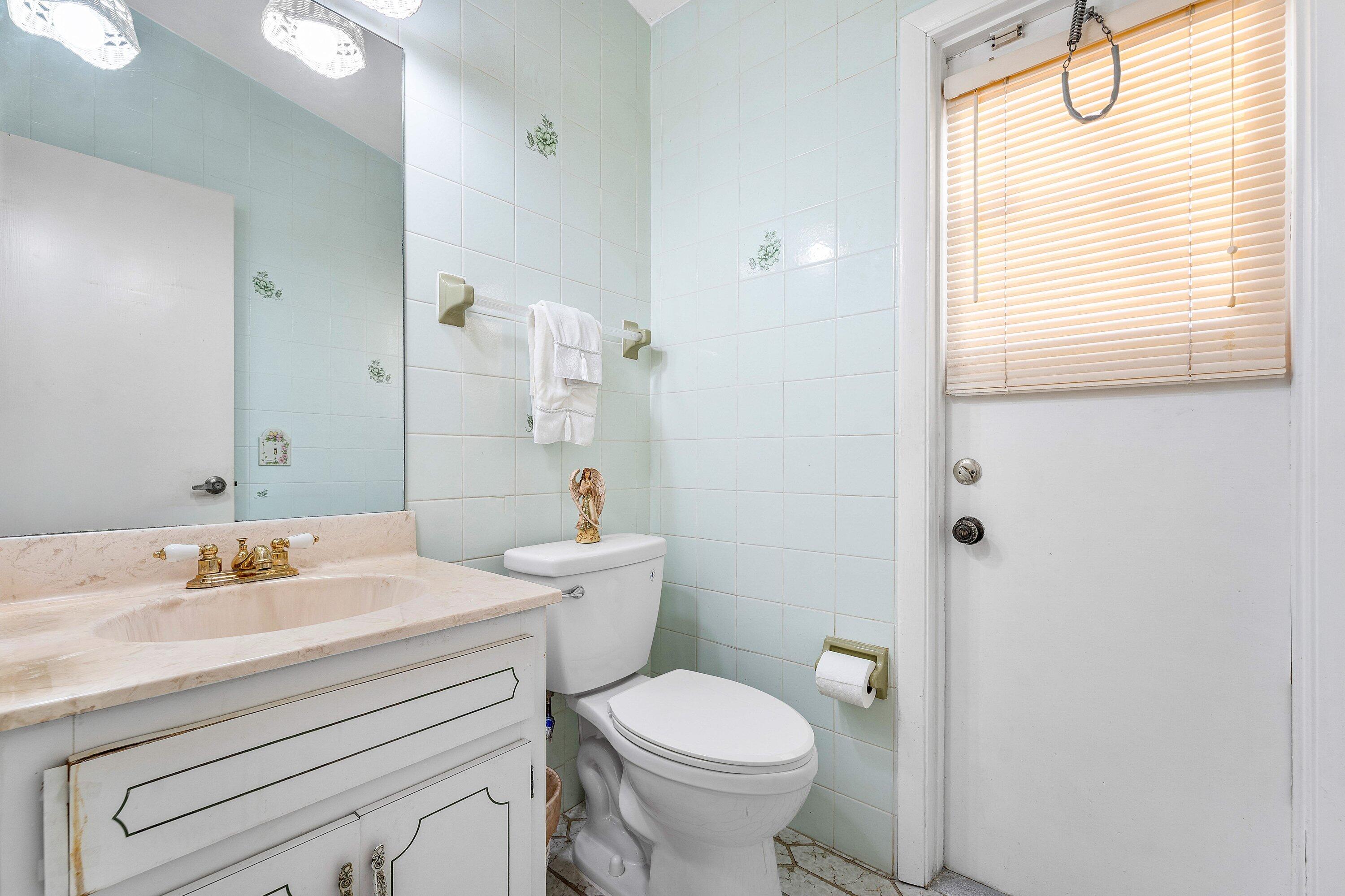 ESTANCIA II OF VIA VERDE - Residential