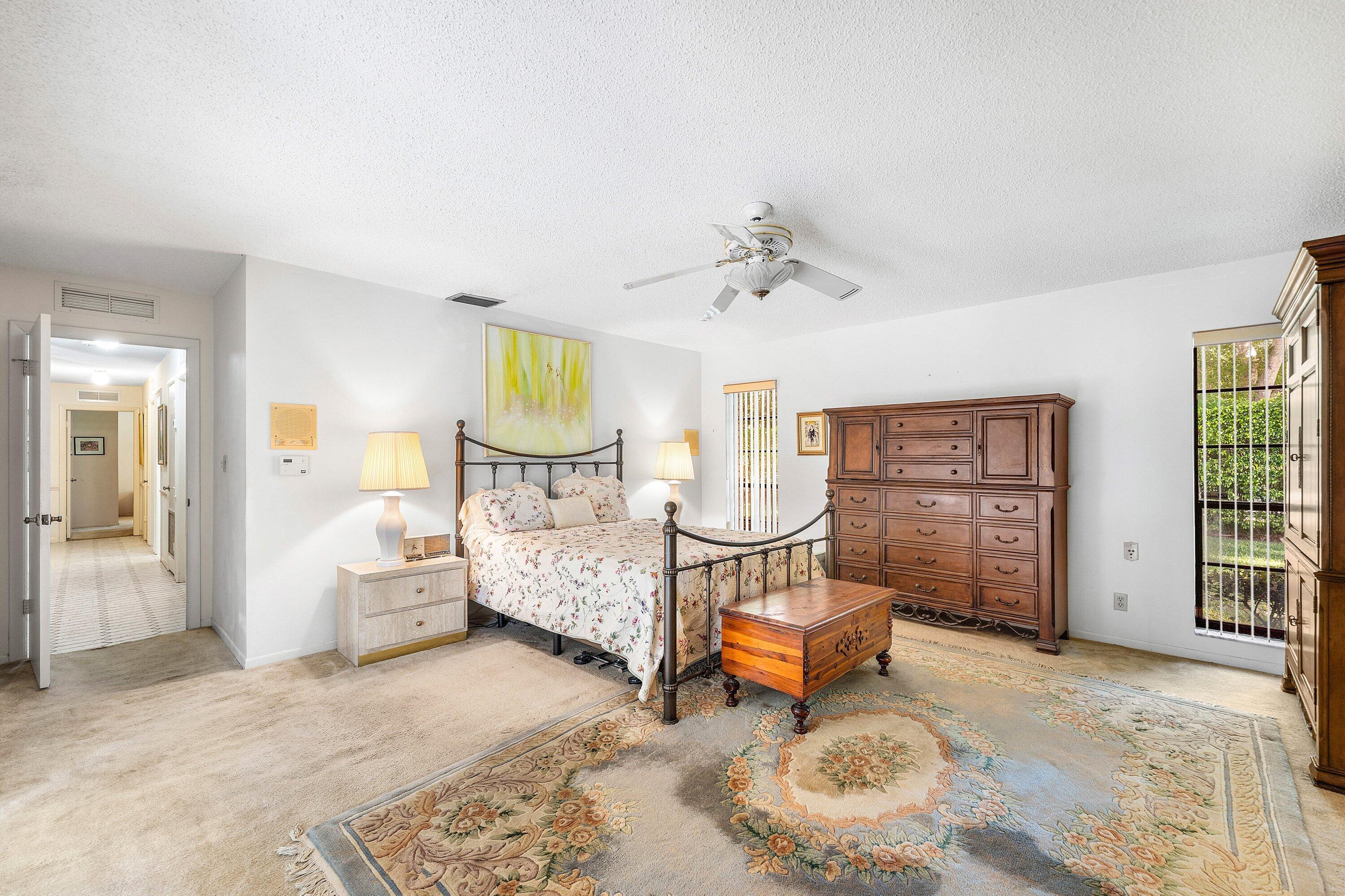 ESTANCIA II OF VIA VERDE - Residential