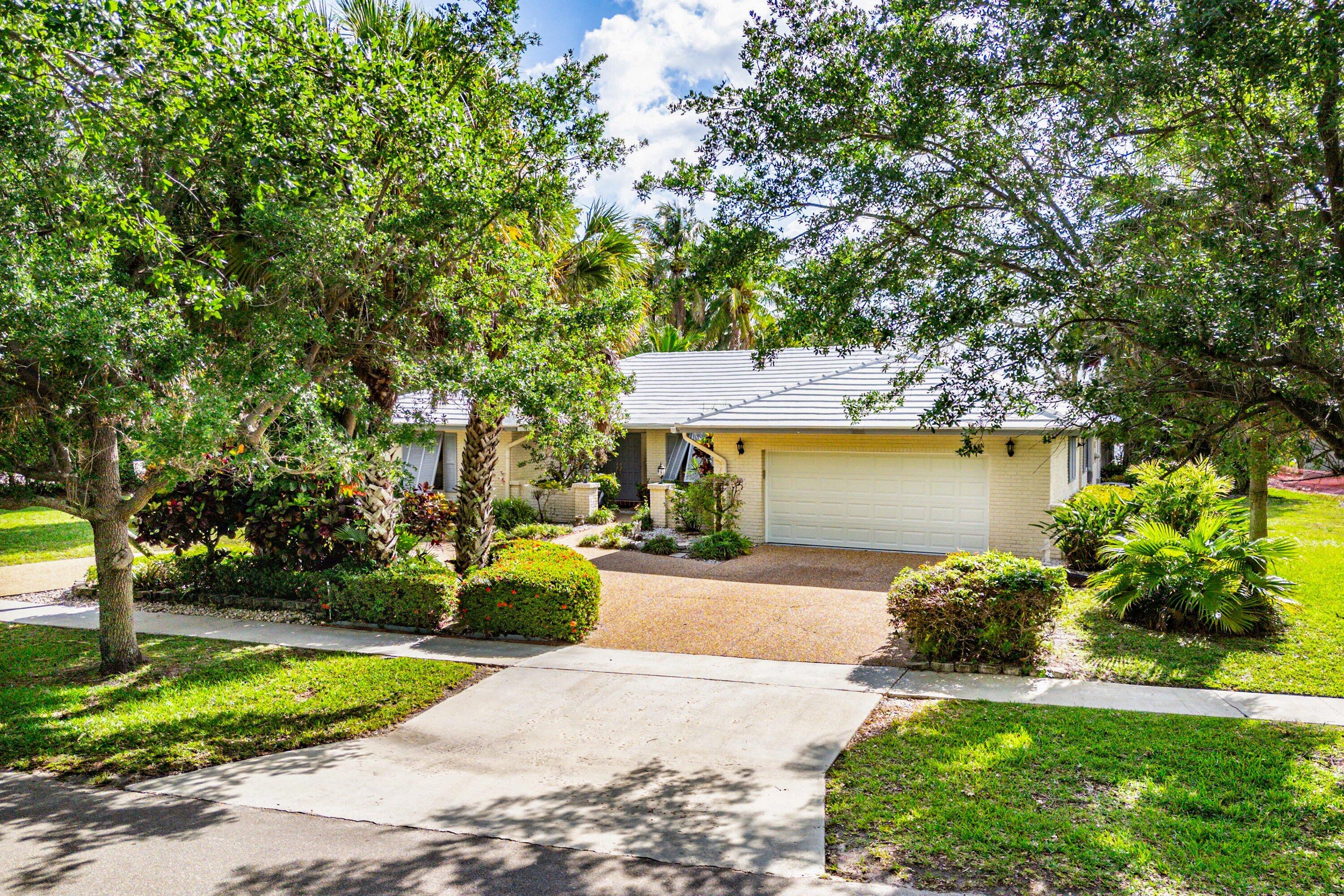 ESTANCIA II OF VIA VERDE - Residential