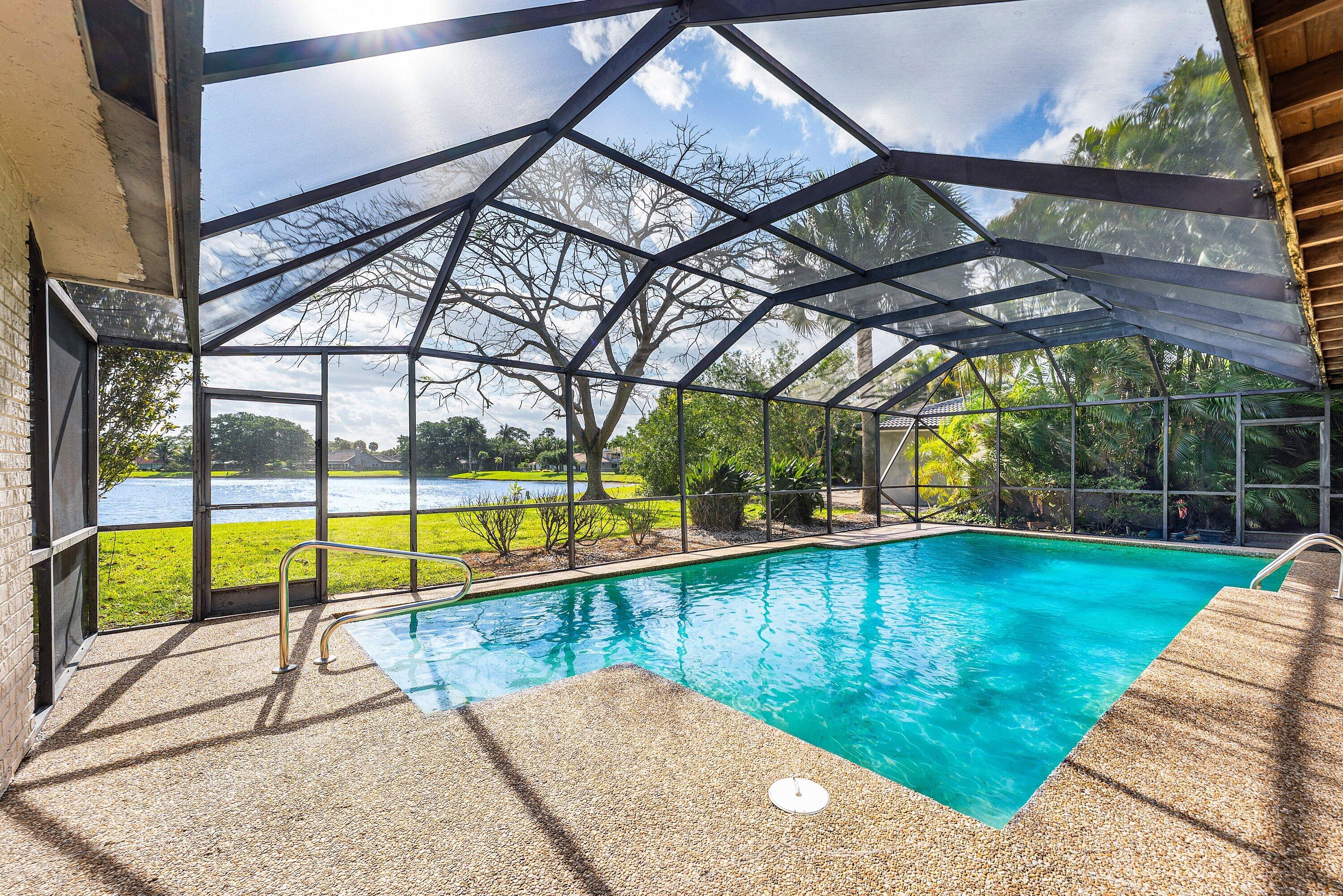 ESTANCIA II OF VIA VERDE - Residential