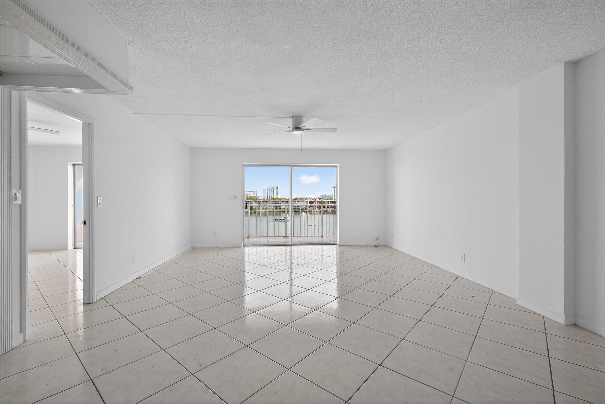 PARK LAYNE TOWERS CONDO - Residential