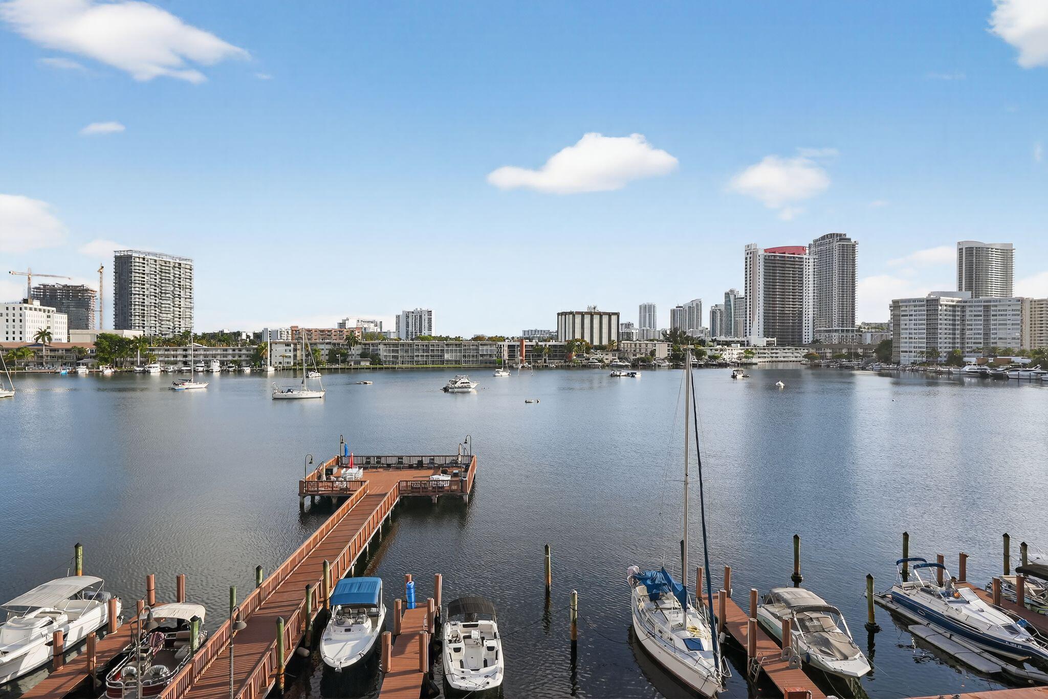 PARK LAYNE TOWERS CONDO - Residential