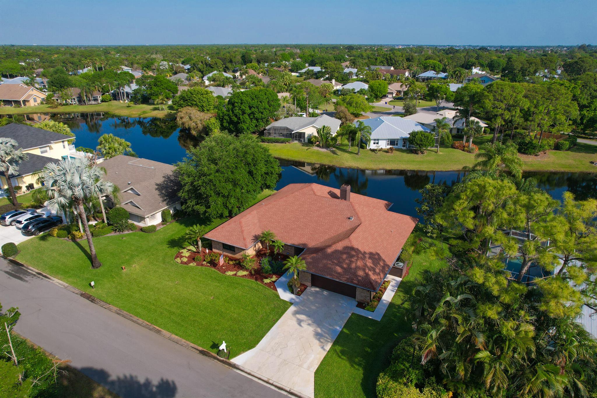 1919 SW Little Oak Trail
