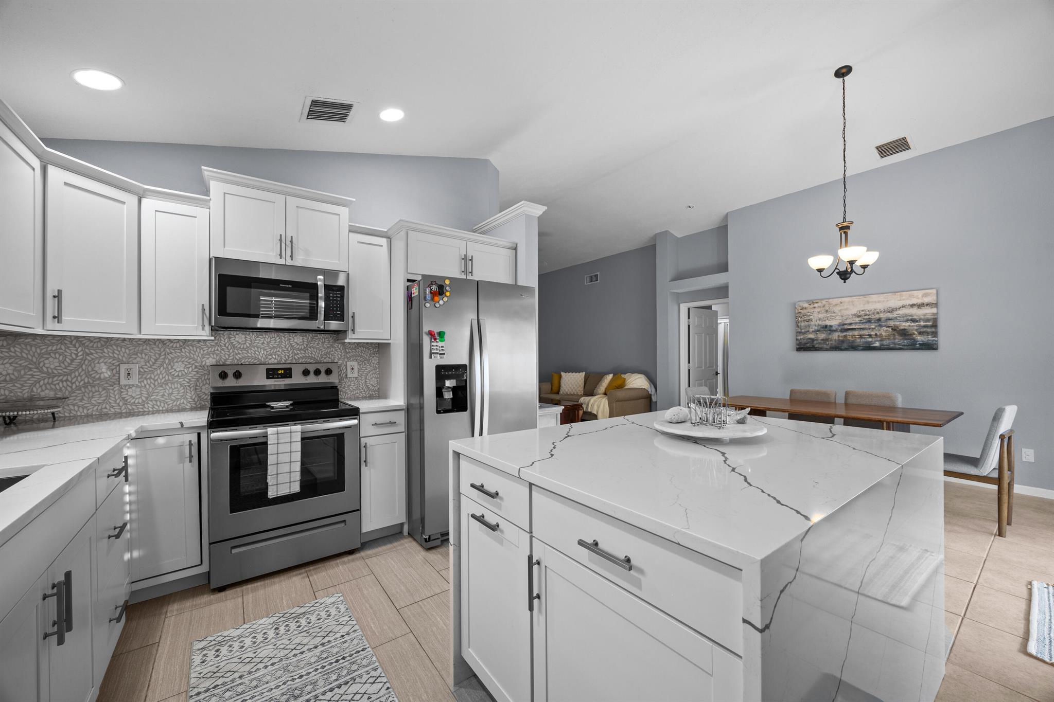 WELLINGTONS EDGE PAR 77 PH 1 - Residential