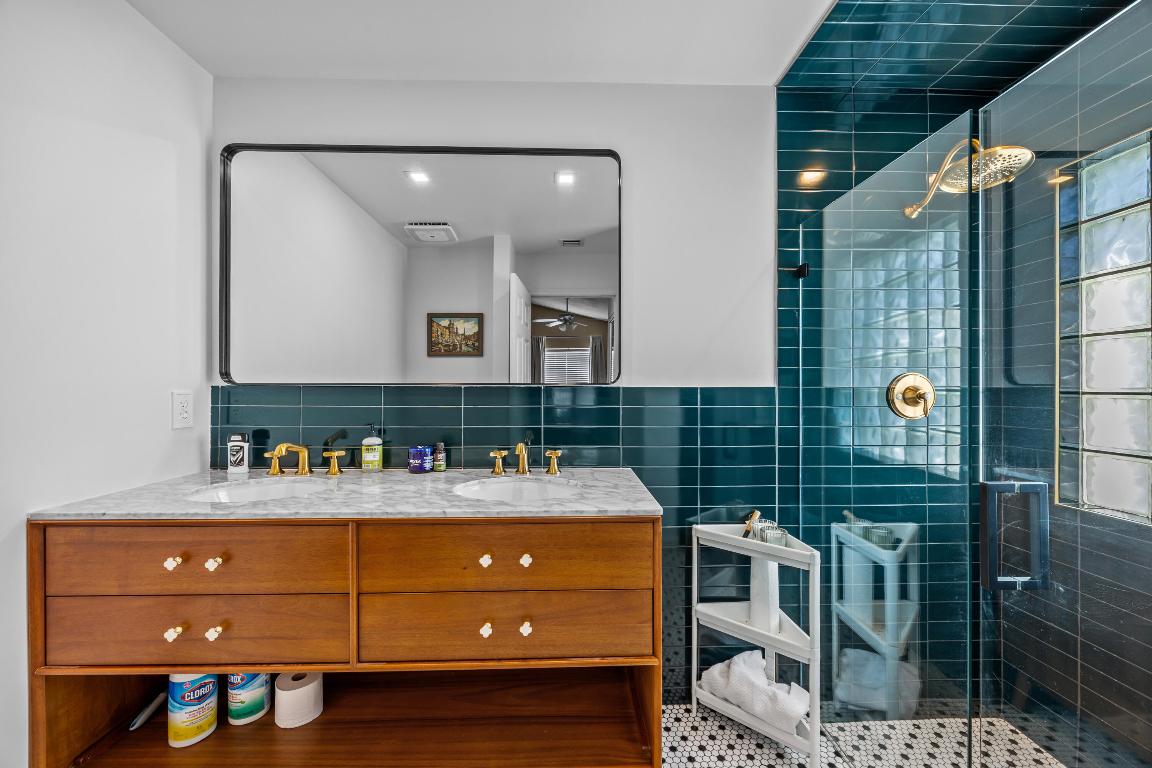 WELLINGTONS EDGE PAR 77 PH 1 - Residential