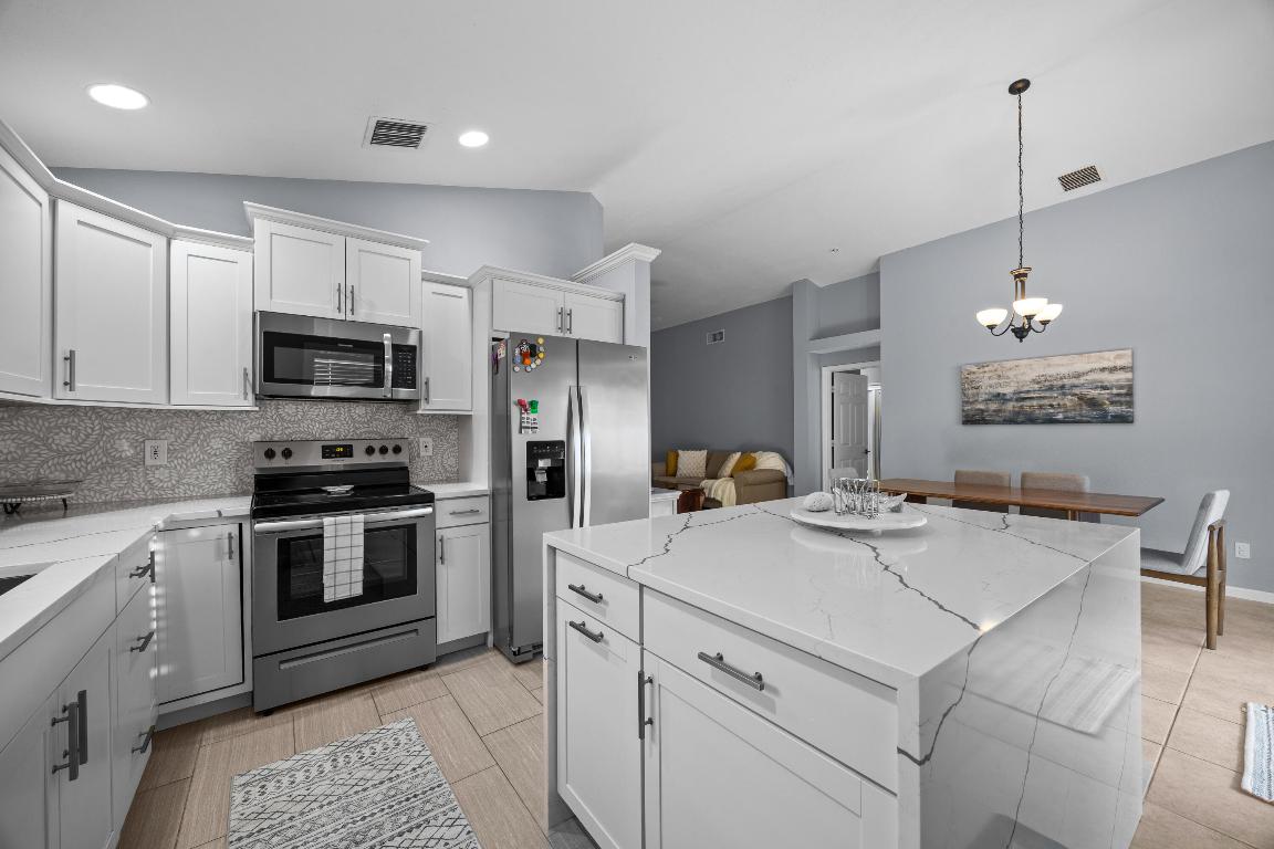 WELLINGTONS EDGE PAR 77 PH 1 - Residential