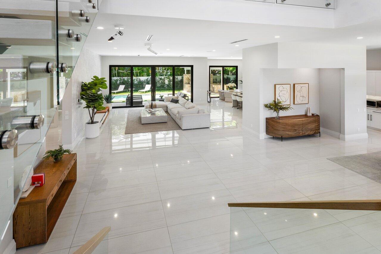 BOCA VILLAS - Residential