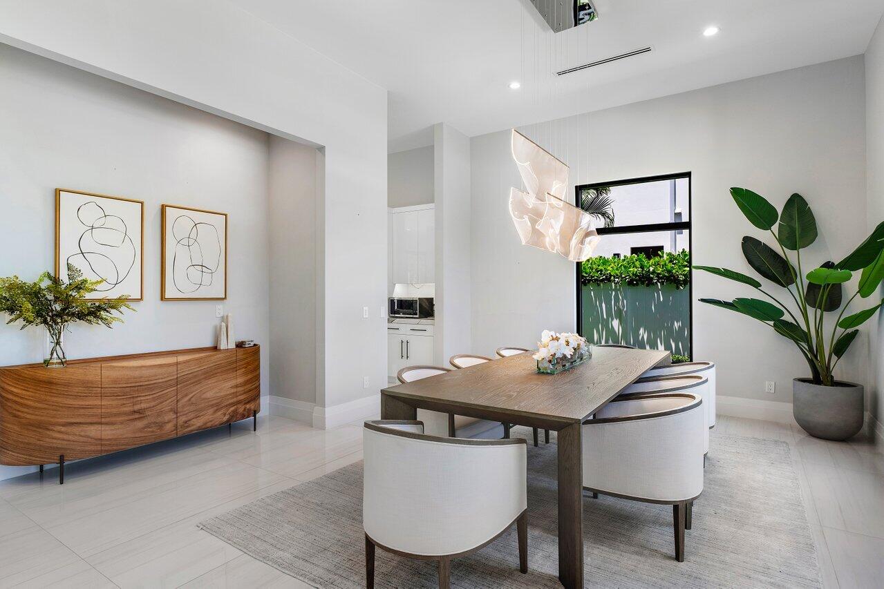 BOCA VILLAS - Residential