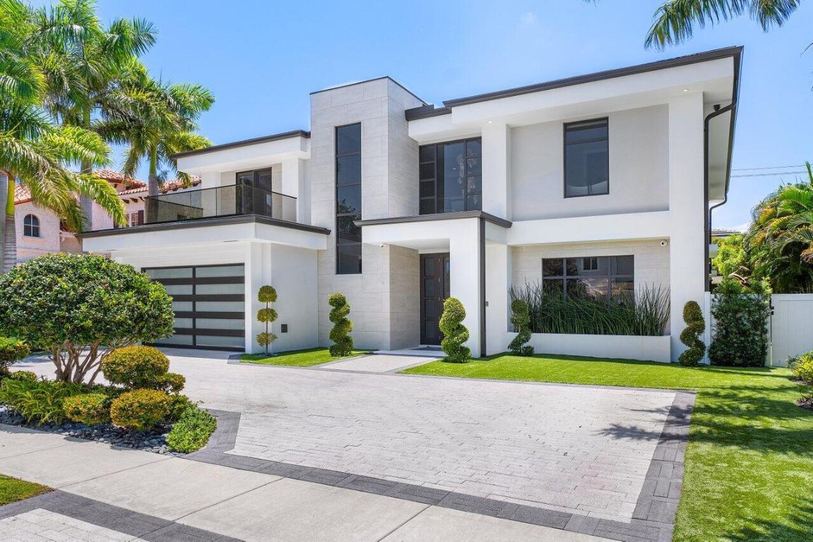 BOCA VILLAS - Residential