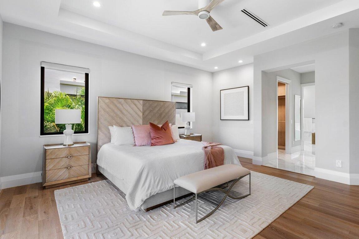 BOCA VILLAS - Residential