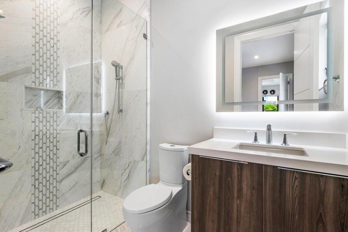 BOCA VILLAS - Residential