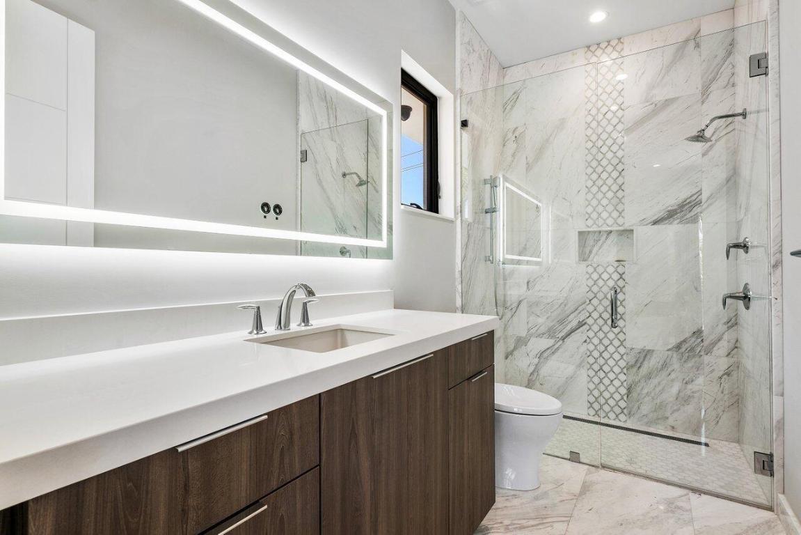 BOCA VILLAS - Residential