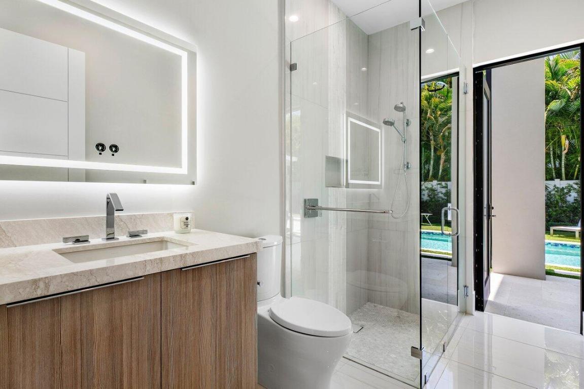 BOCA VILLAS - Residential