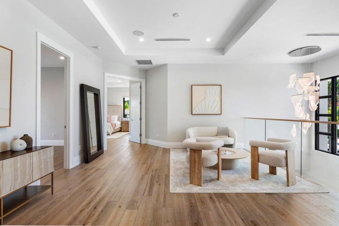 BOCA VILLAS - Residential