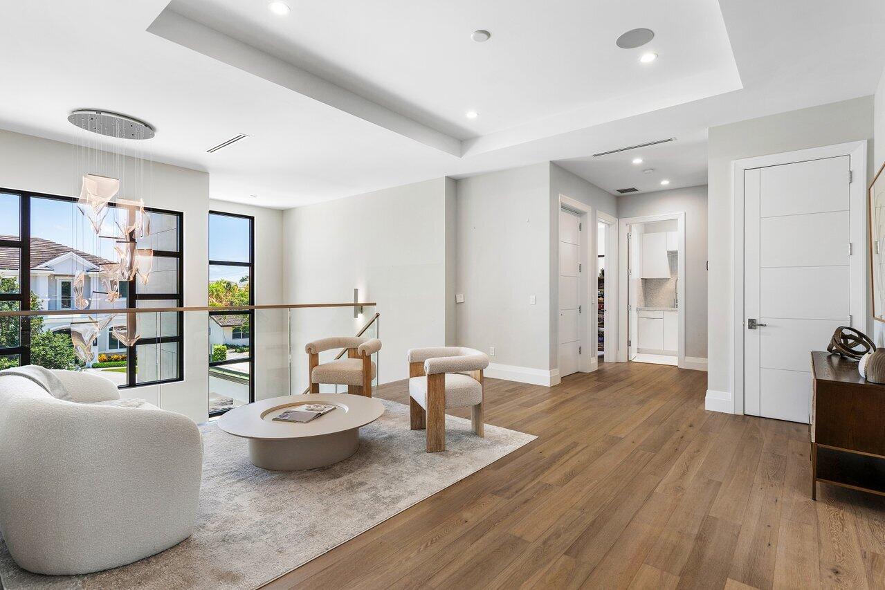 BOCA VILLAS - Residential