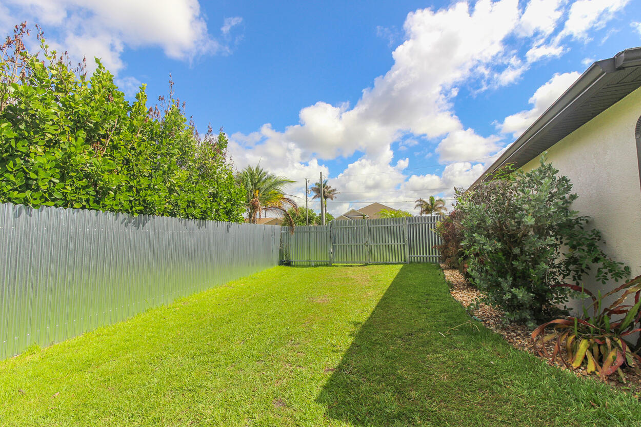 PORT ST LUCIE SECTION 35 - Residential