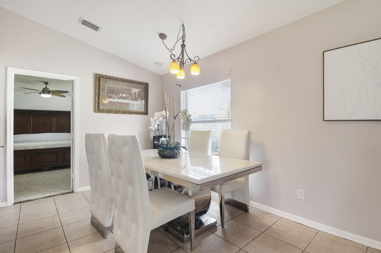 PORT ST LUCIE SECTION 35 - Residential
