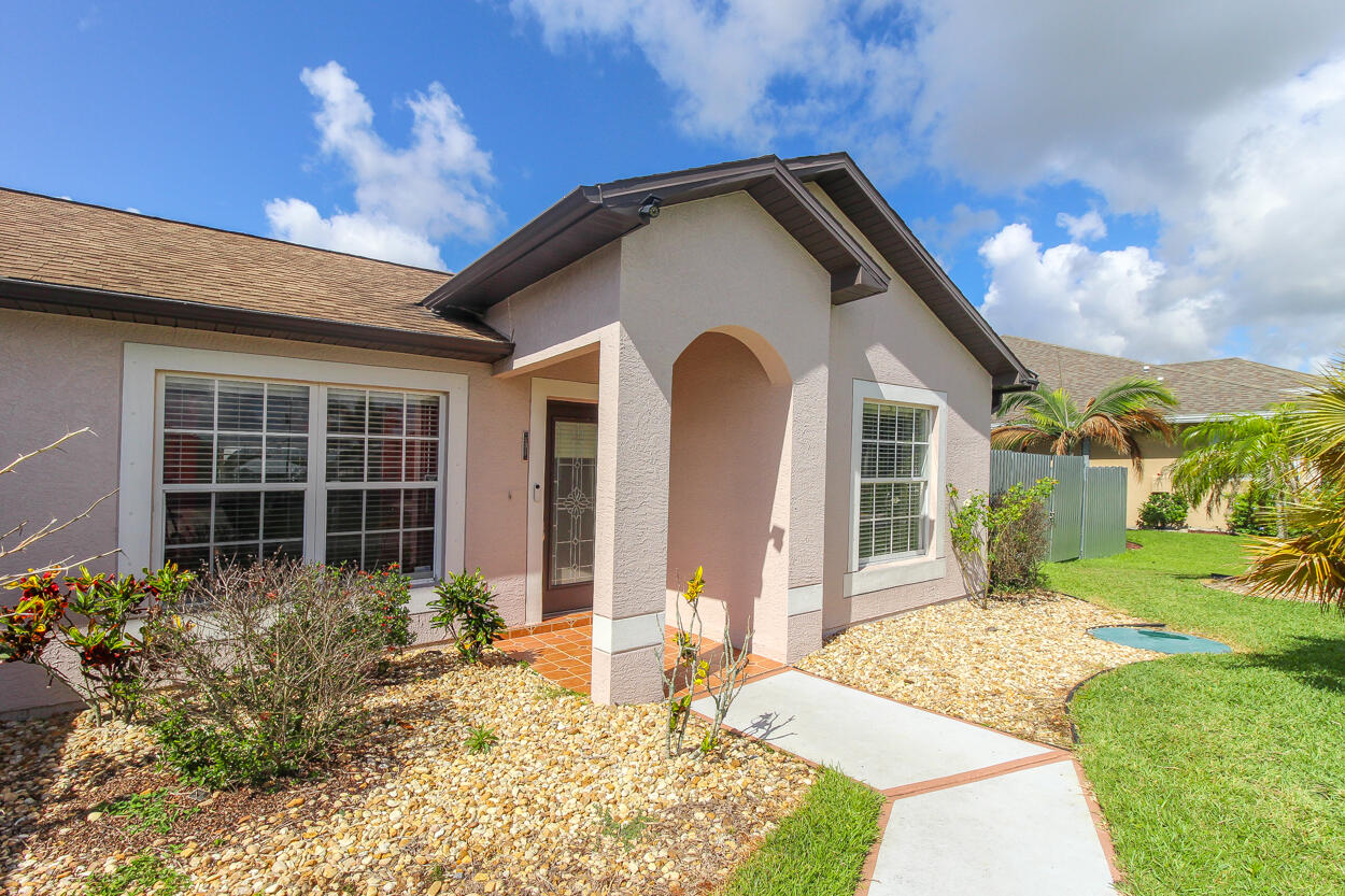 PORT ST LUCIE SECTION 35 - Residential