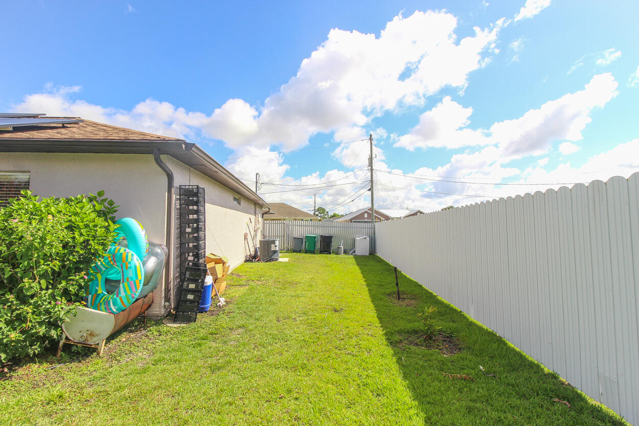 PORT ST LUCIE SECTION 35 - Residential