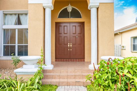 A home in Lake Worth