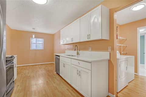 6850 10th Ave 101 Lake Worth FL 33467