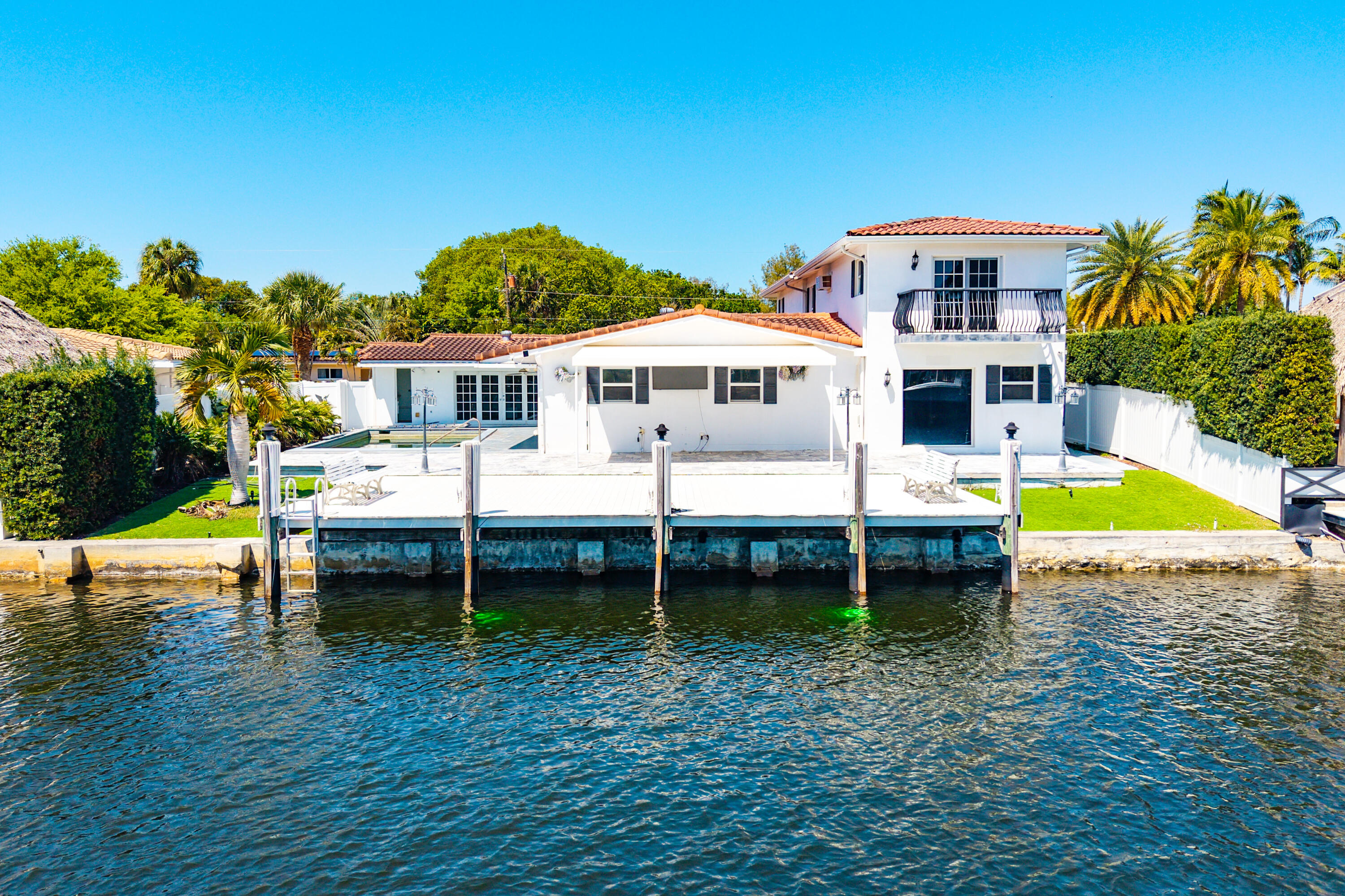 NORTH BAL HARBOUR - Residential