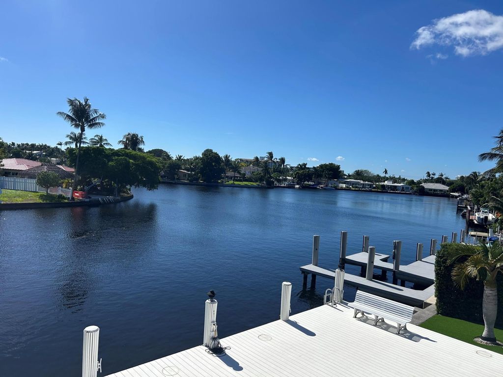 Photo of 2416 NE 22nd Terrace, Fort Lauderdale, FL 33305 (MLS # B26004132)