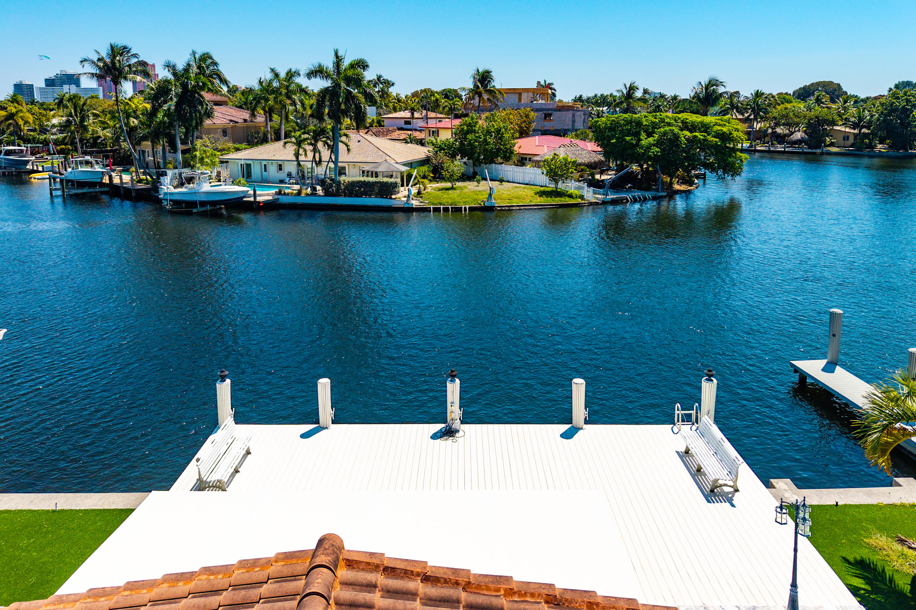 NORTH BAL HARBOUR - Residential