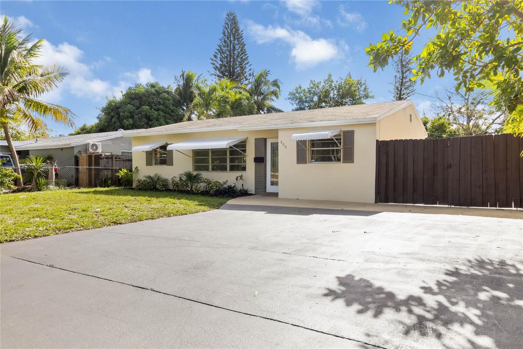 Photo of 500 NE 61st Ct, Fort Lauderdale, FL 33334 (MLS # F10541520)