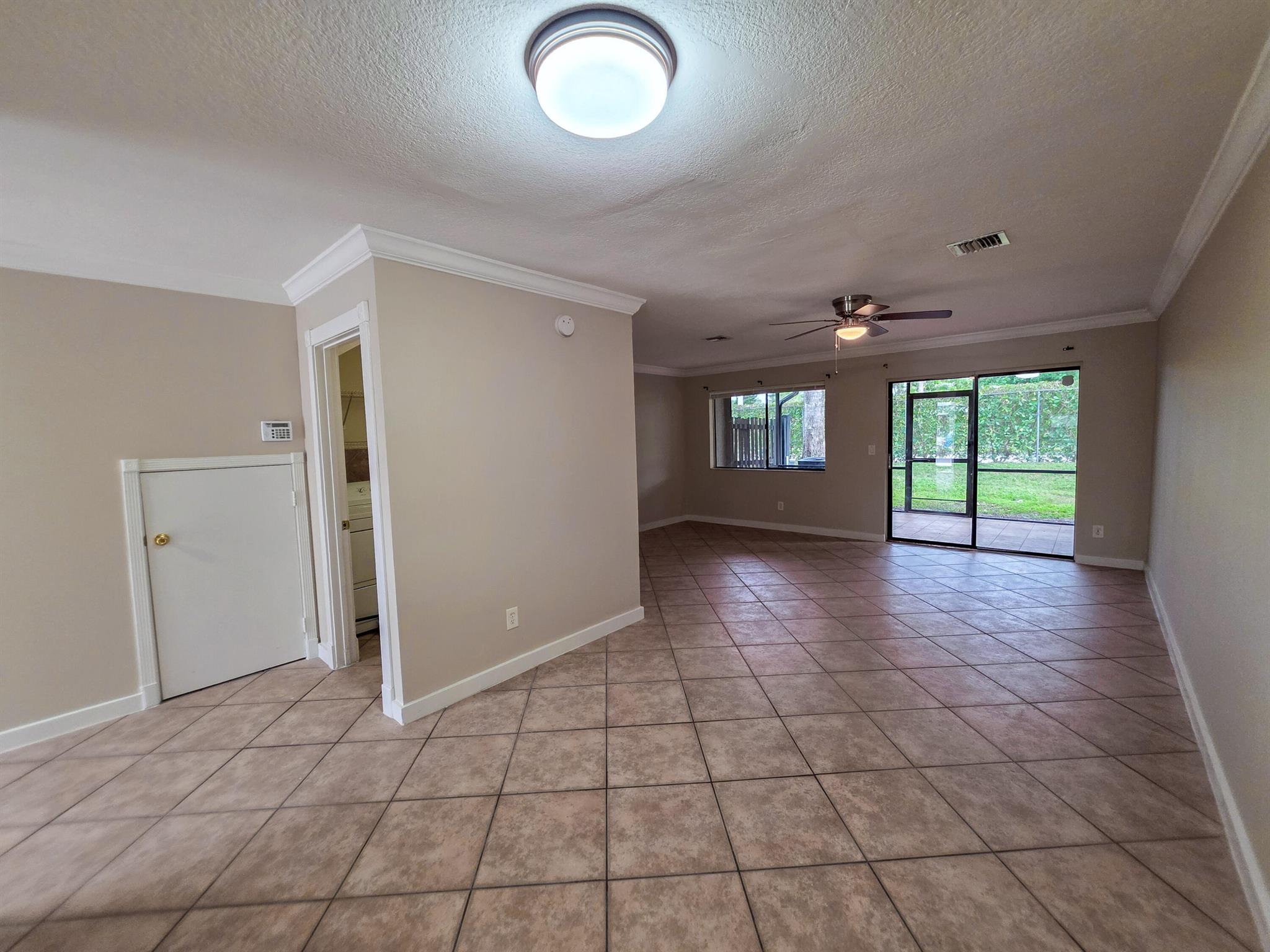 CANALAKE REPLAT - Residential Lease