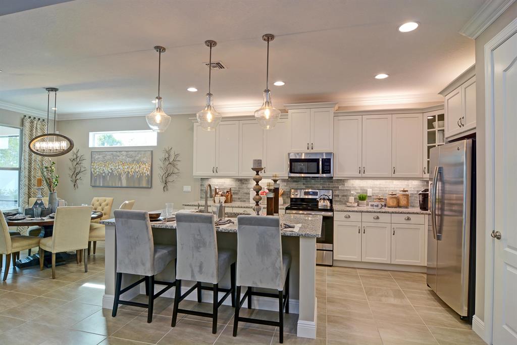 SEGOVIA LAKES PD REPLAT - Residential