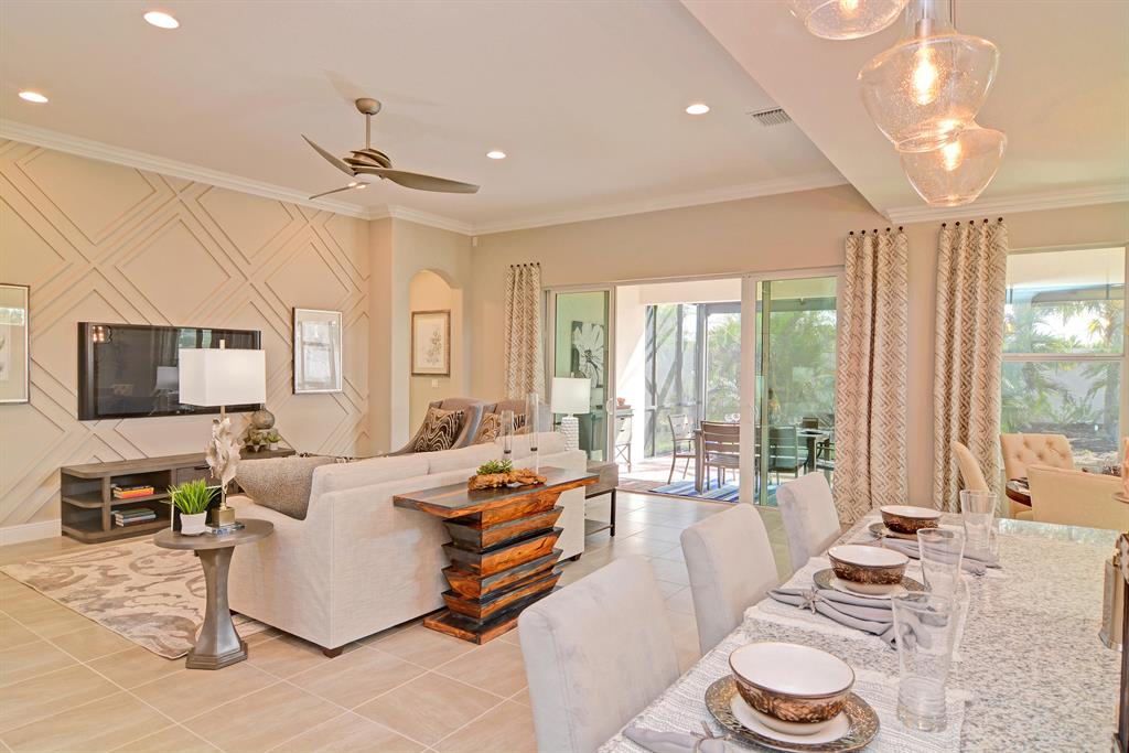 SEGOVIA LAKES PD REPLAT - Residential