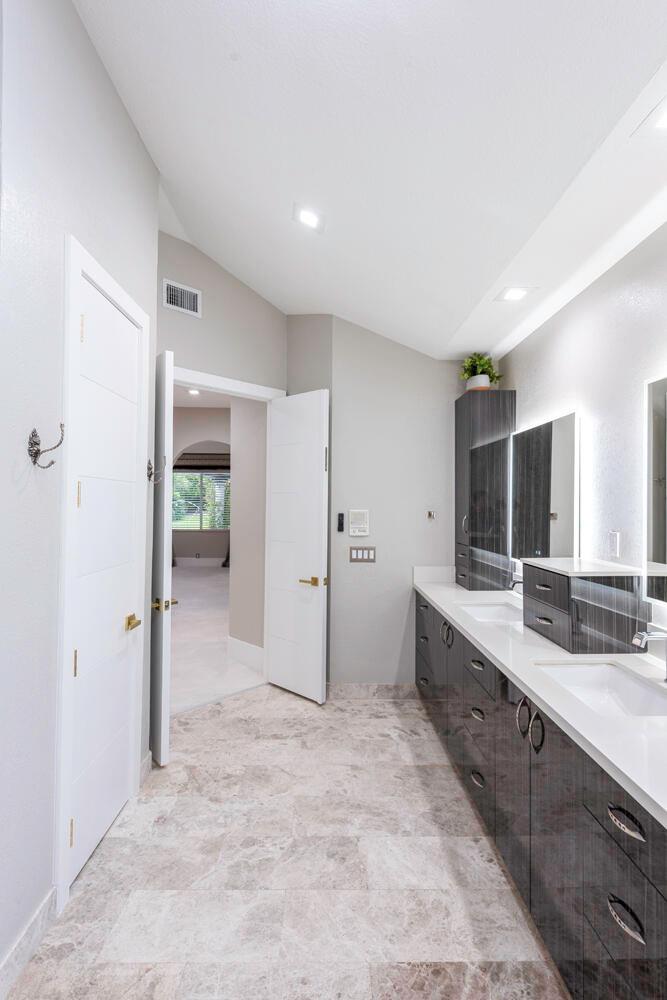 WALKER'S CAY/BOCA BAY COL - Residential Lease