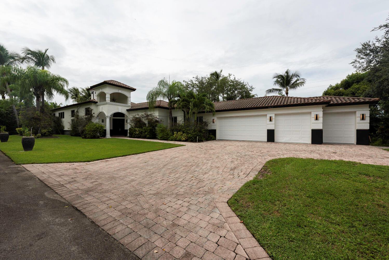 WALKER'S CAY/BOCA BAY COL - Residential Lease