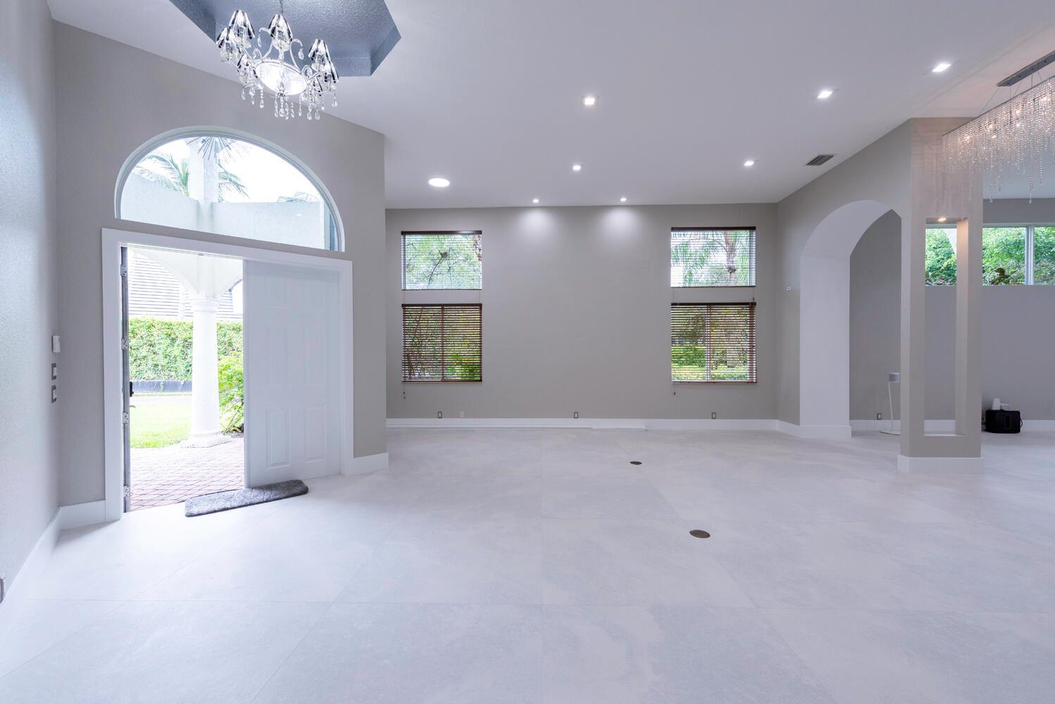 WALKER'S CAY/BOCA BAY COL - Residential Lease