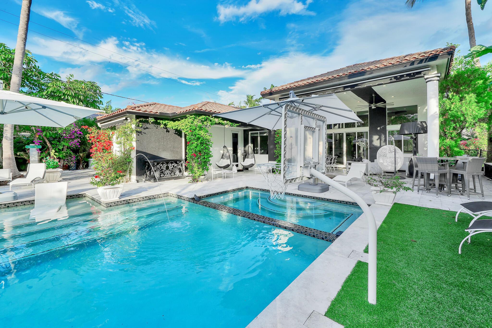 WALKER'S CAY/BOCA BAY COL - Residential Lease