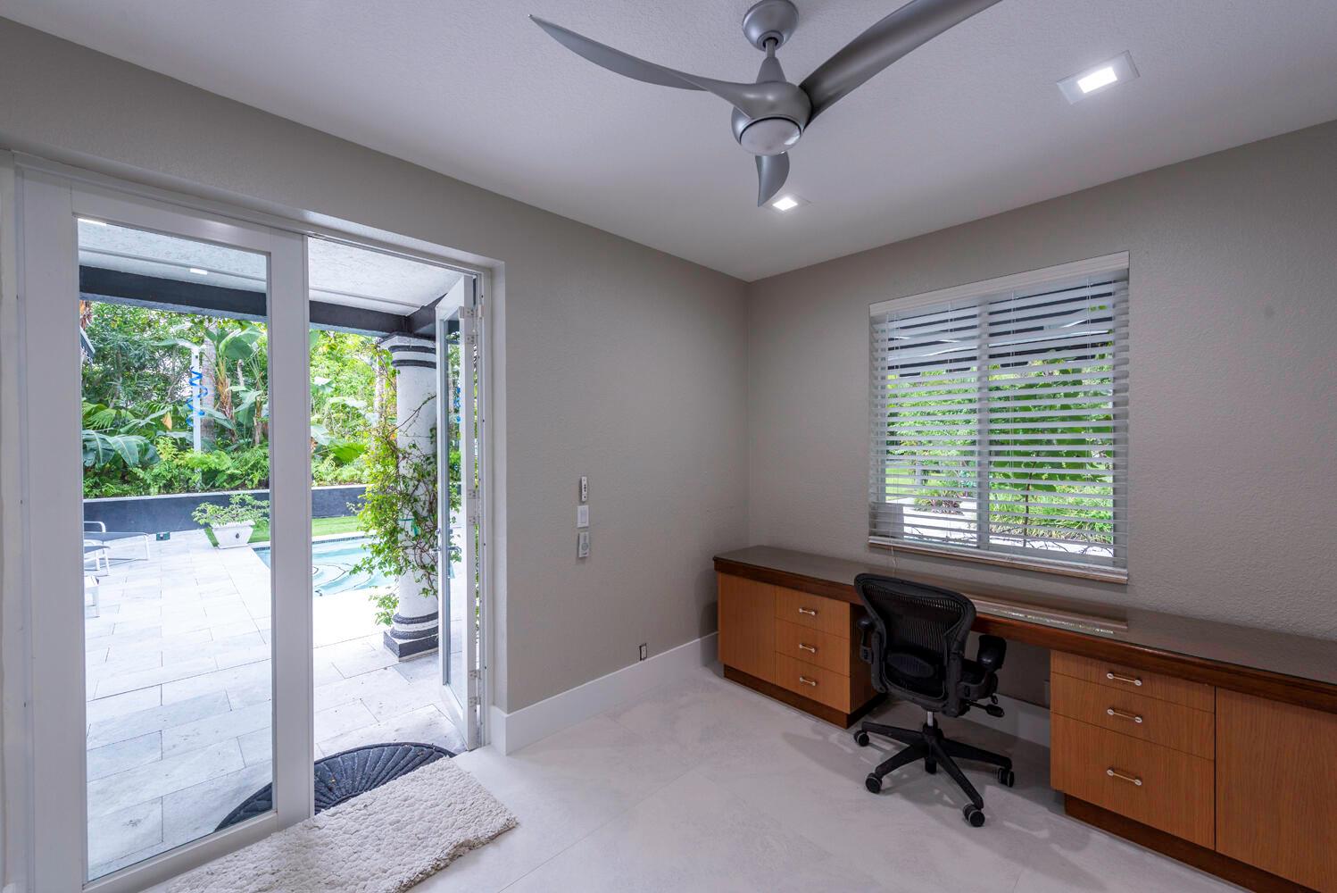 WALKER'S CAY/BOCA BAY COL - Residential Lease