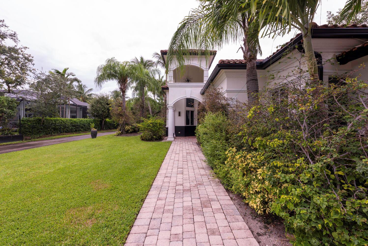 WALKER'S CAY/BOCA BAY COL - Residential Lease
