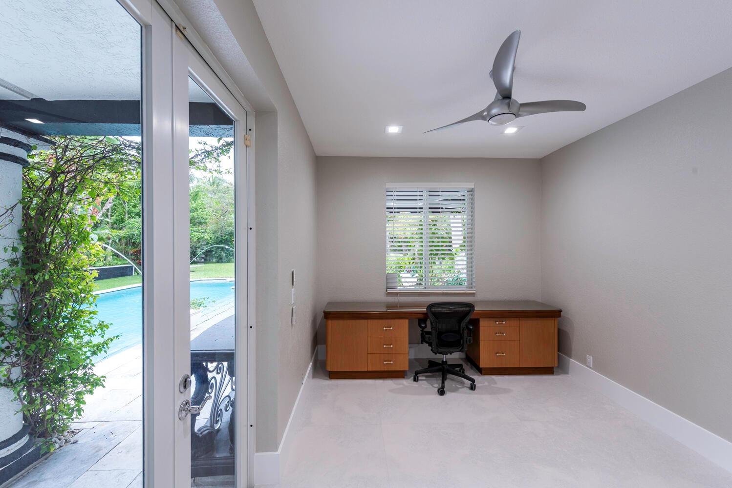 WALKER'S CAY/BOCA BAY COL - Residential Lease