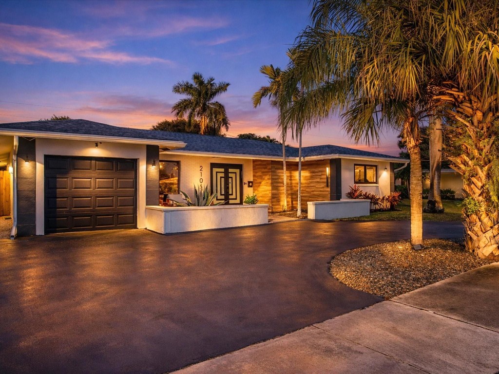 IMPERIAL POINT 2 SEC - Residential