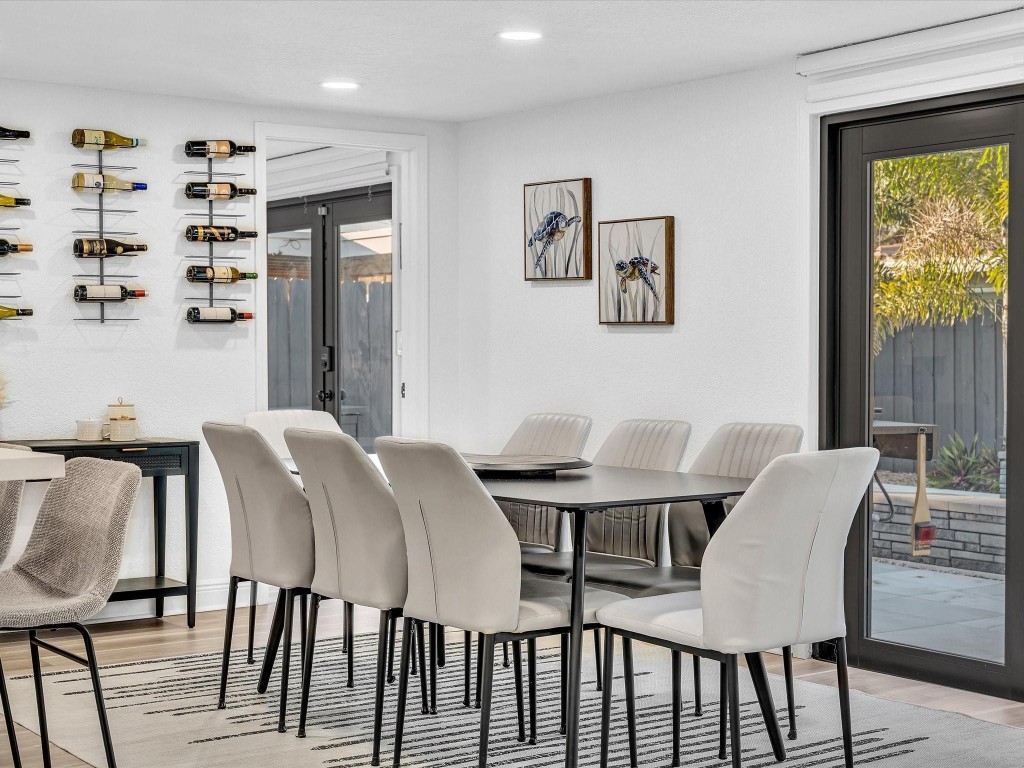 IMPERIAL POINT 2 SEC - Residential