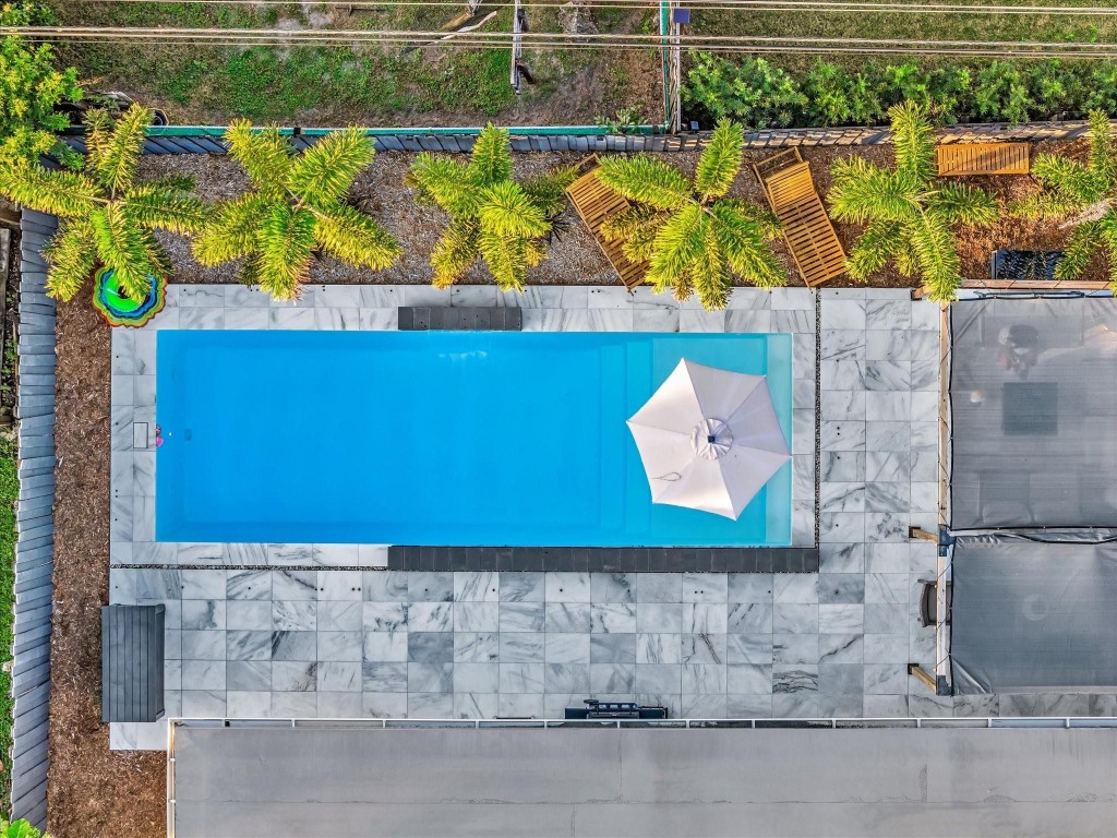 IMPERIAL POINT 2 SEC - Residential