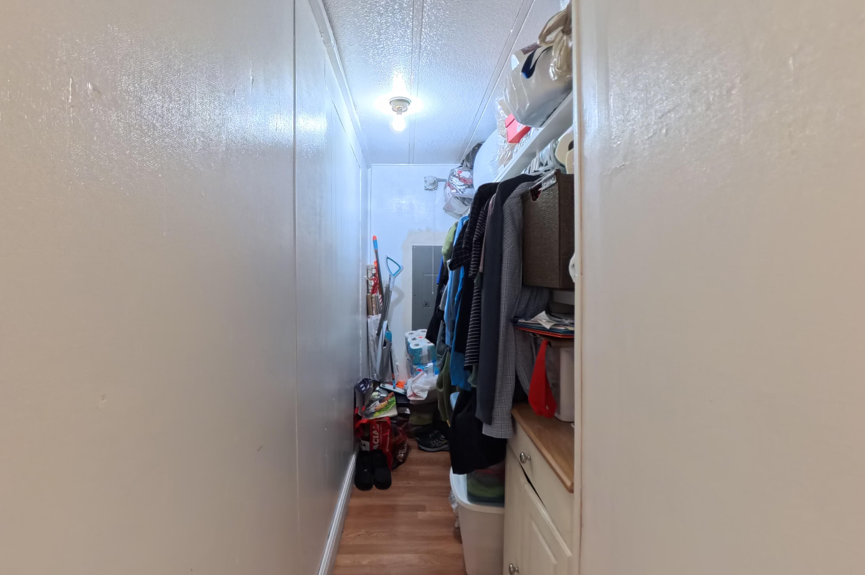 PALM BEACH COLONY - Residential