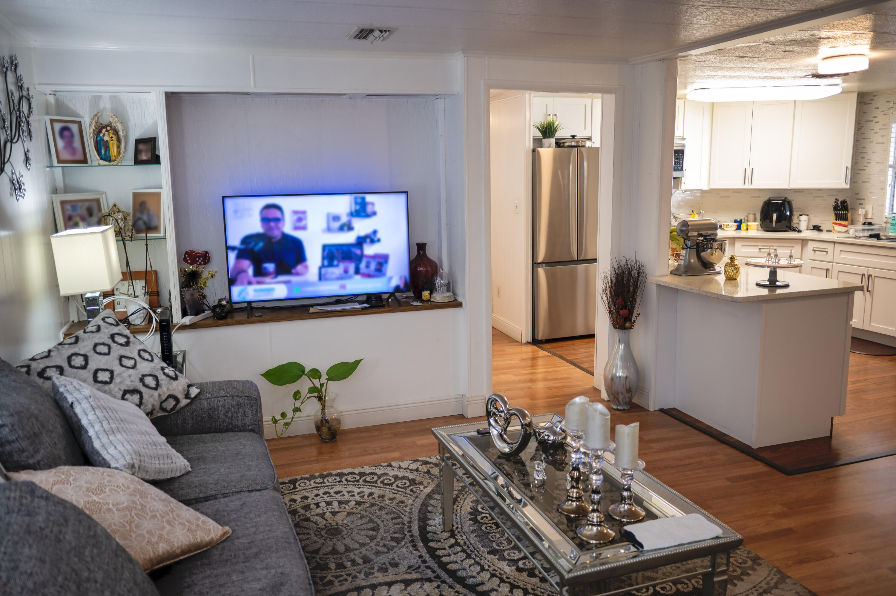 PALM BEACH COLONY - Residential