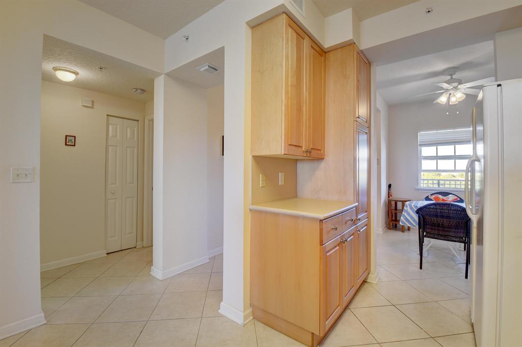 CORONADO AT BOCA RATON CONDO - Residential