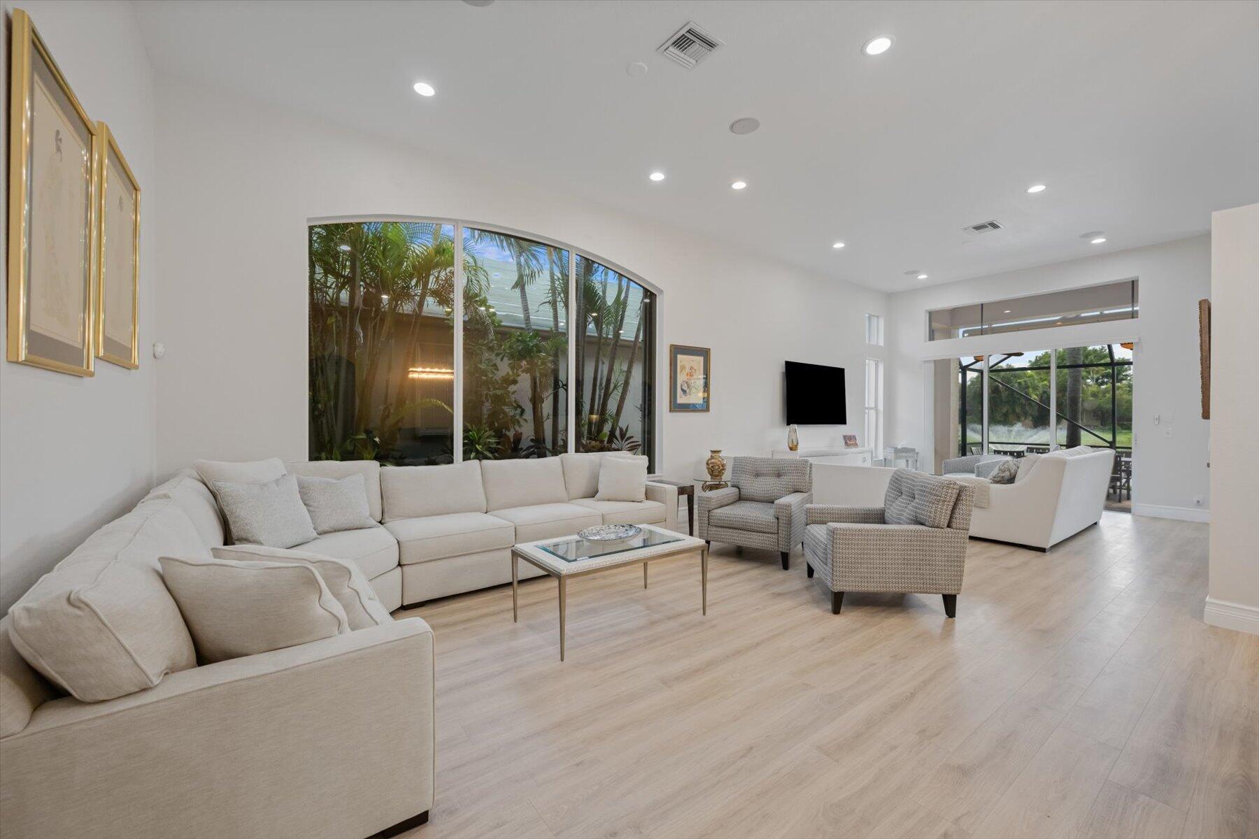 WYCLIFFE - Residential