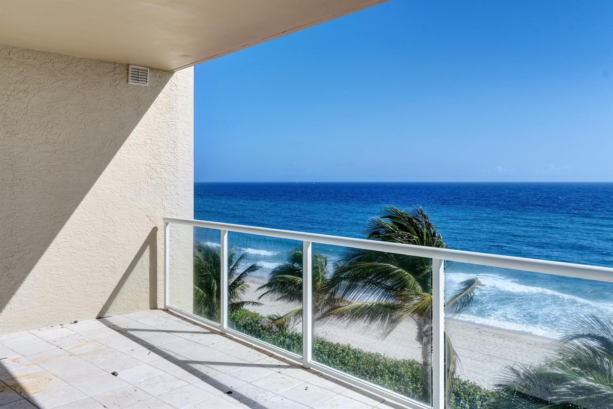 OCEAN GRANDE BEACH & MARI - Residential