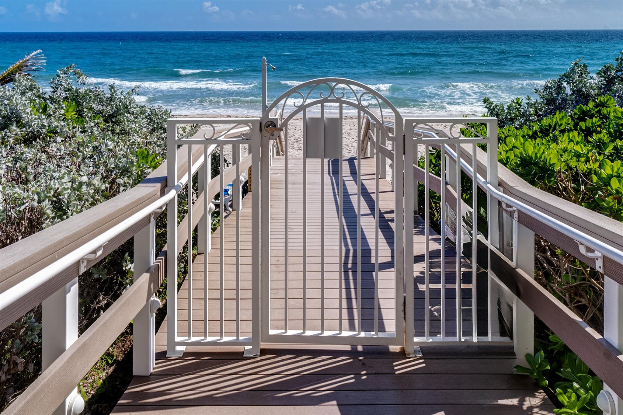 OCEAN GRANDE BEACH & MARI - Residential