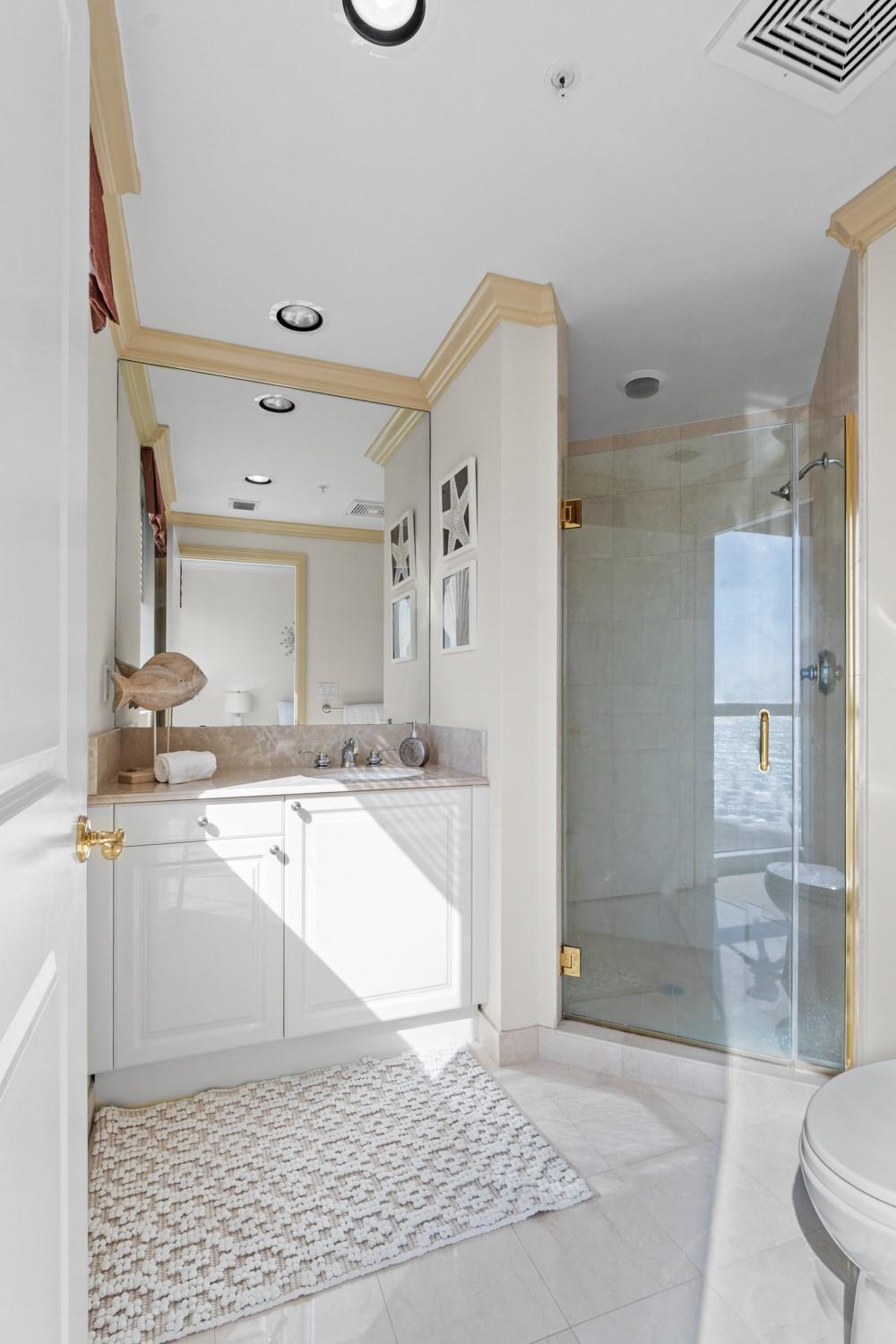 OCEAN GRANDE BEACH & MARI - Residential